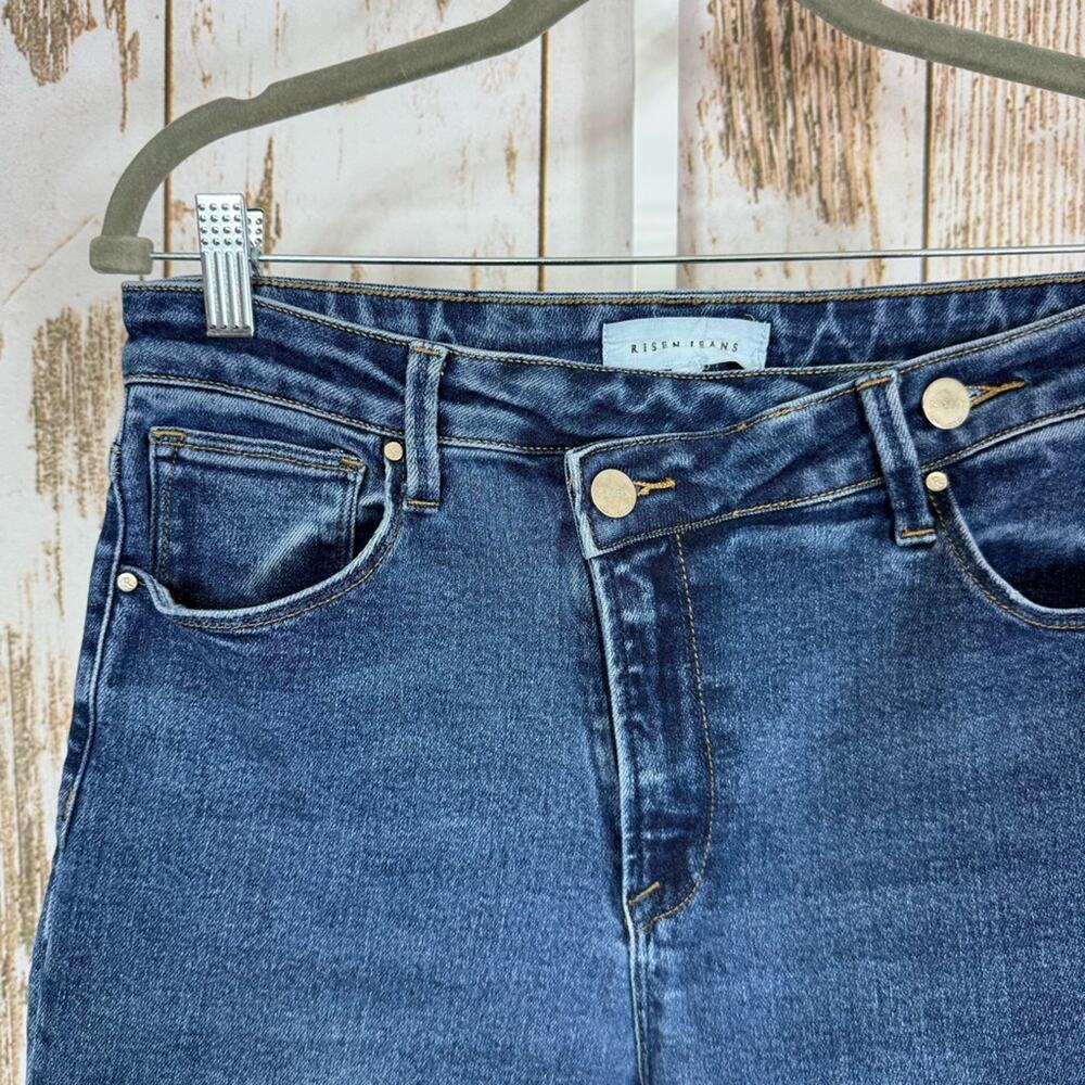 Risen Jeans, Crossover Classic Blue Straight Leg Women's Jeans. Size 13/31. - Picture 2 of 6